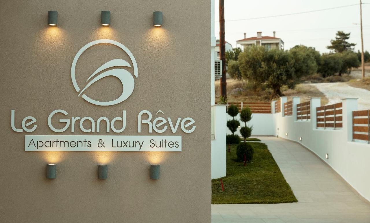 Le Grand Reve Aparthotel Gerakini Ngoại thất bức ảnh